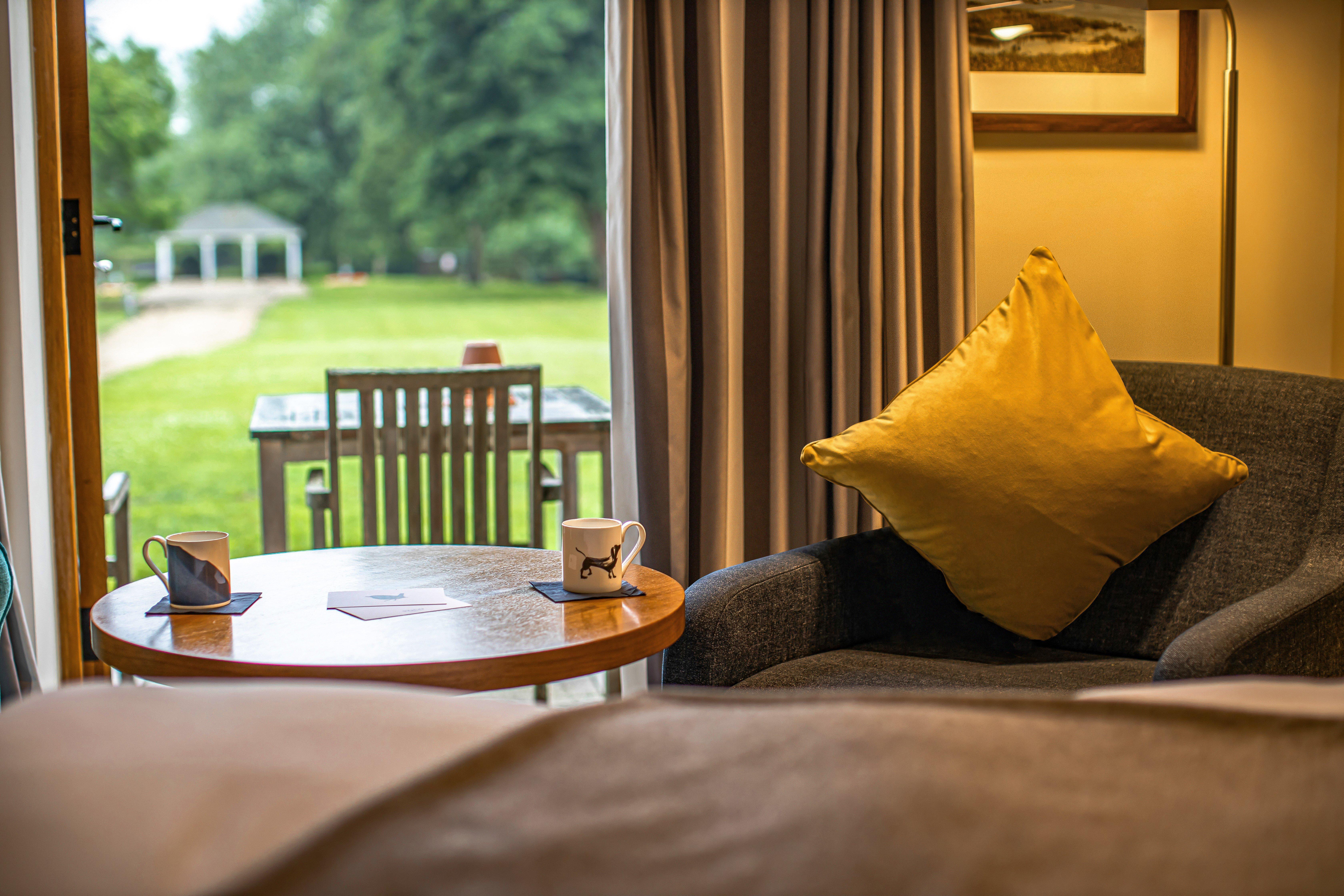 Отель Voco Oxford Thames By Ihg Kennington  Экстерьер фото
