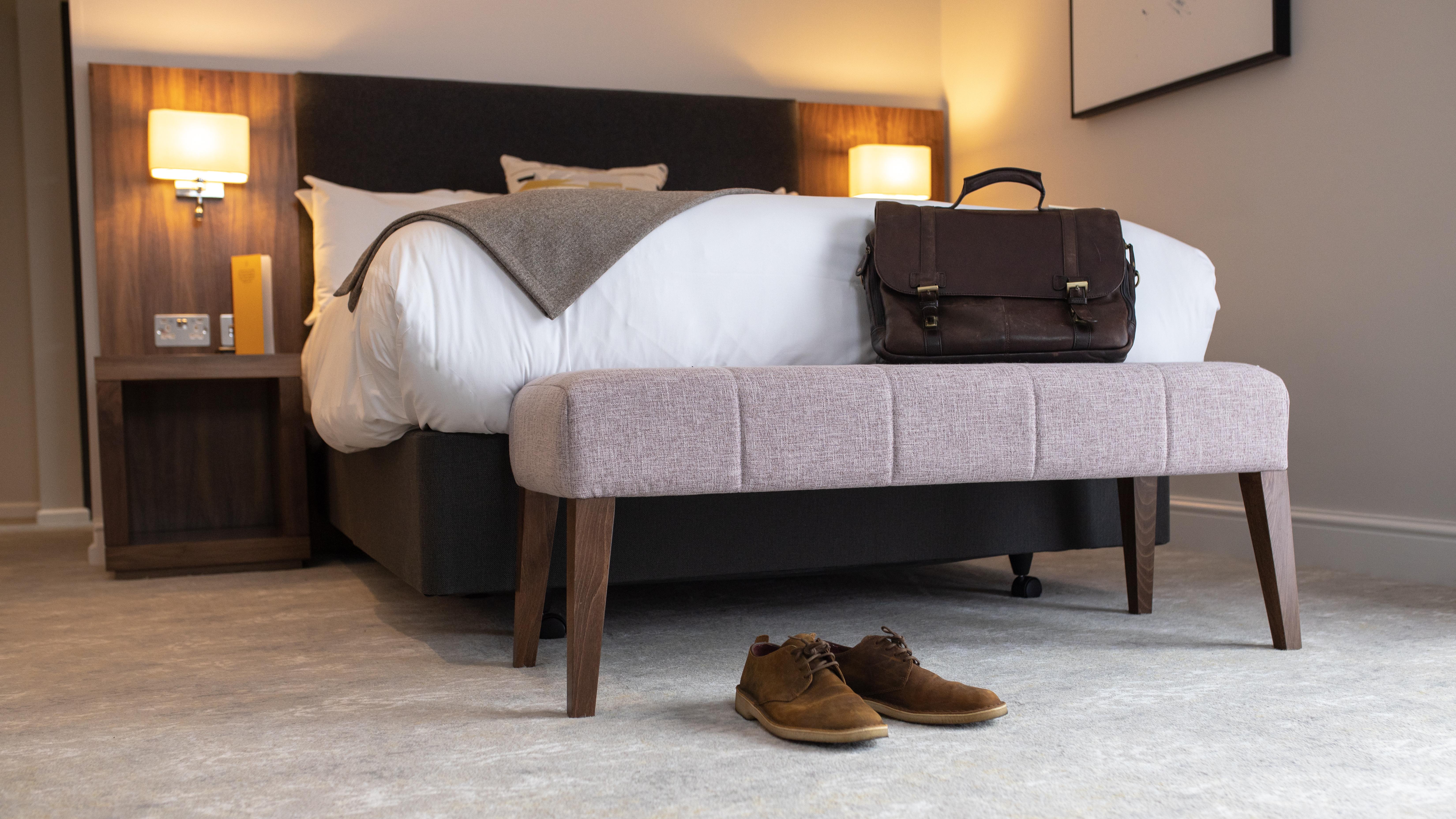 Отель Voco Oxford Thames By Ihg Kennington  Экстерьер фото